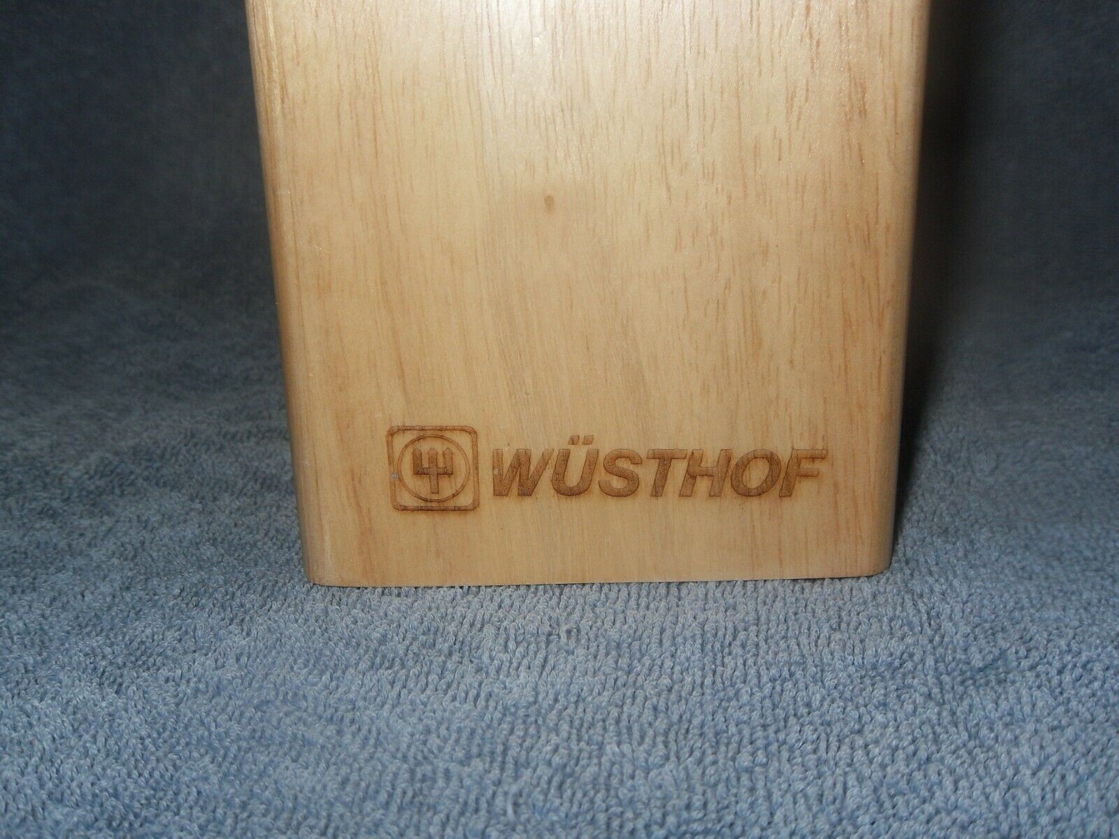 Wusthof Gourmet 8-Piece Stainless Steel Steak Knife Set with Block, German Made - Fresh Stock Dated December 2025