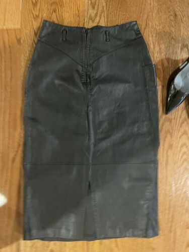 Womens Vintage black 100% genuine leather skirt size 10 - Fresh Stock Dated February 2026