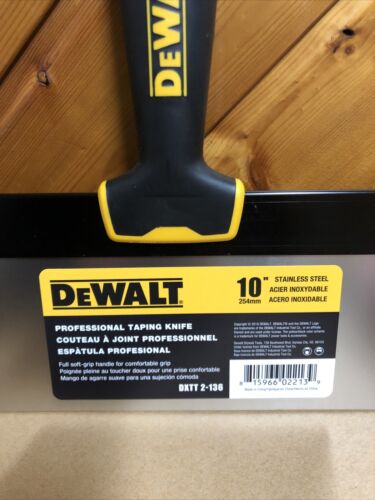 DEWALT Taping Knife 10