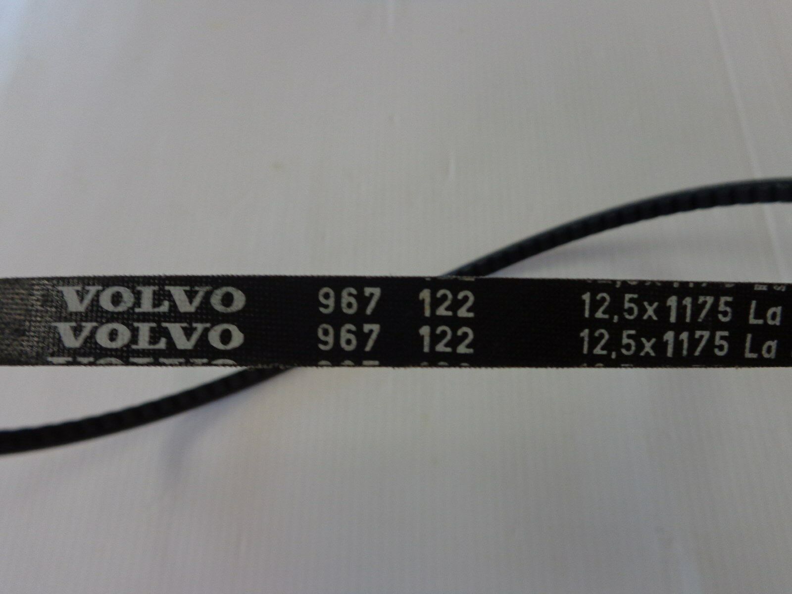 NEW VOLVO PENTA V-BELT P/N 967122-3.  432A, 434A. - Fresh Stock Dated February 2026