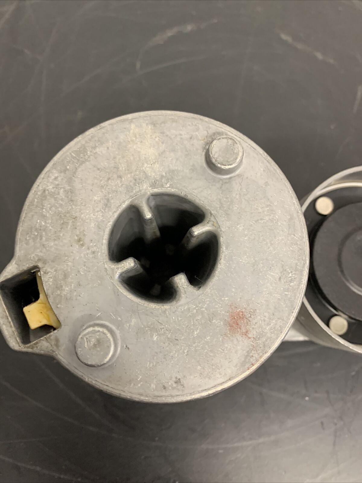 Wow! Volvo 21618992 Litens Belt tensioner, *NEW* - Fresh Stock Dated February 2026