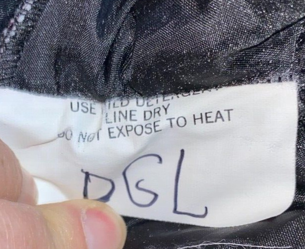 MAROON QUILTED ENGLISH SADDLE BAG CARRIER  23'' X 42'' - Fresh Stock Dated December 2025