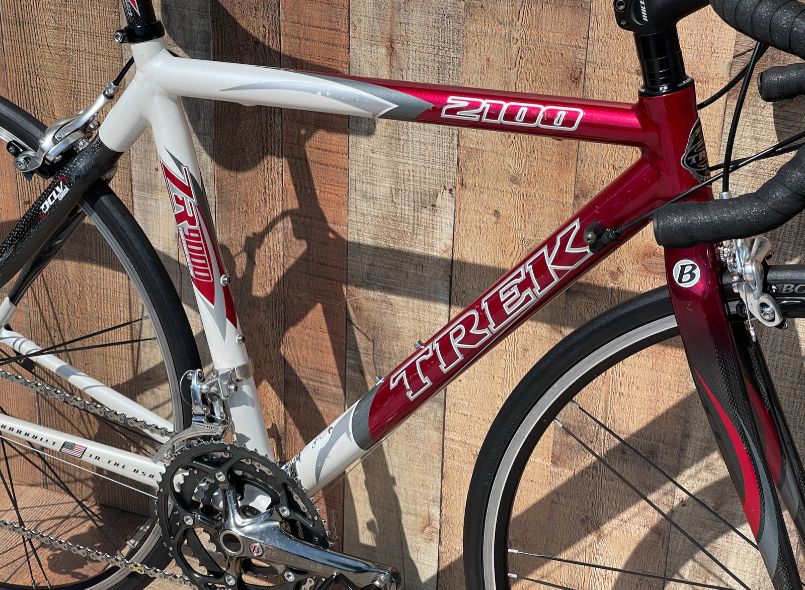 2005 Trek 2100 52cm Shimano Bontrager Road Bike - Fresh Stock Dated February 2026