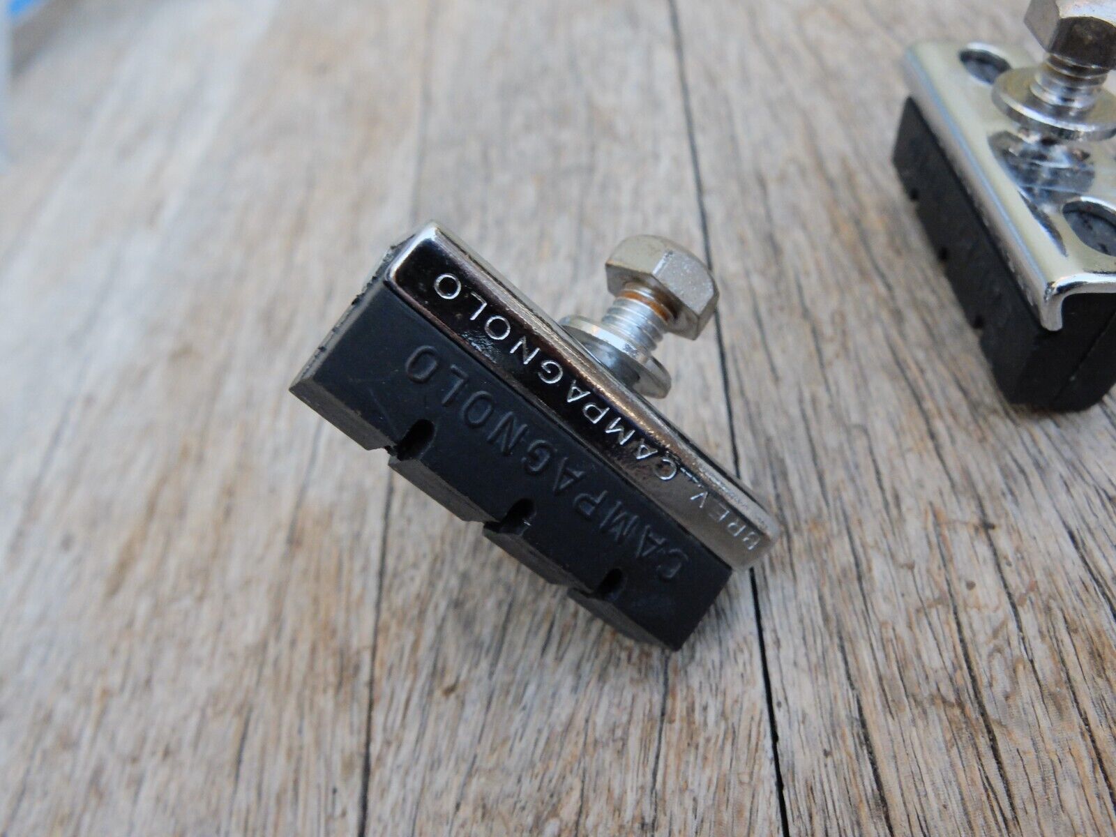 Campagnolo brake shoes w/ campagnolo pads, Kool stop pads - Fresh Stock Dated March 2026