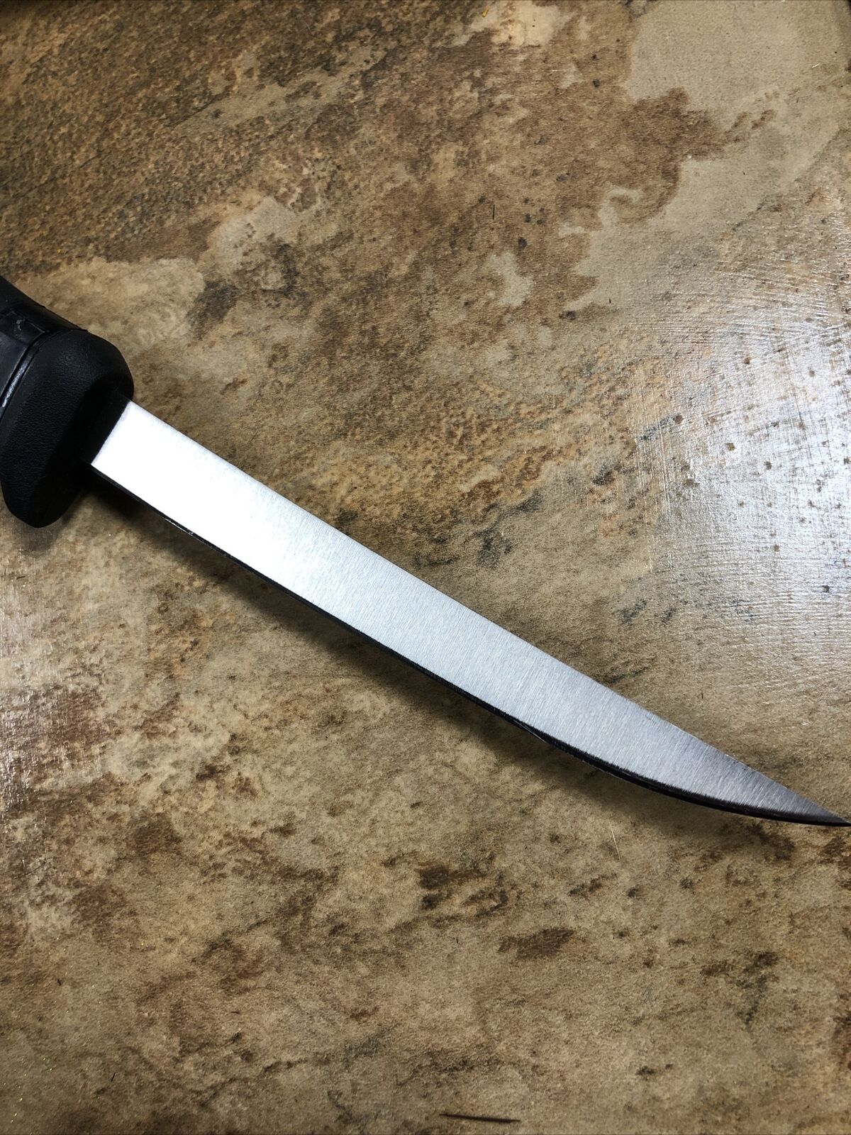 The Fisherman's Solution Fish Fillet Knife with Sheath & Sharpening Stone Cutco - Fresh Stock Dated December 2025