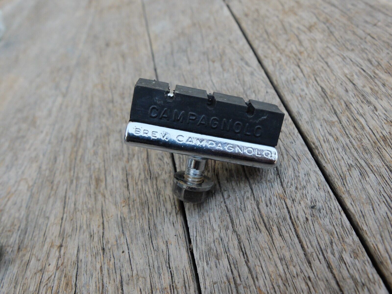 Campagnolo brake shoes w/ campagnolo pads, Kool stop pads - Fresh Stock Dated March 2026