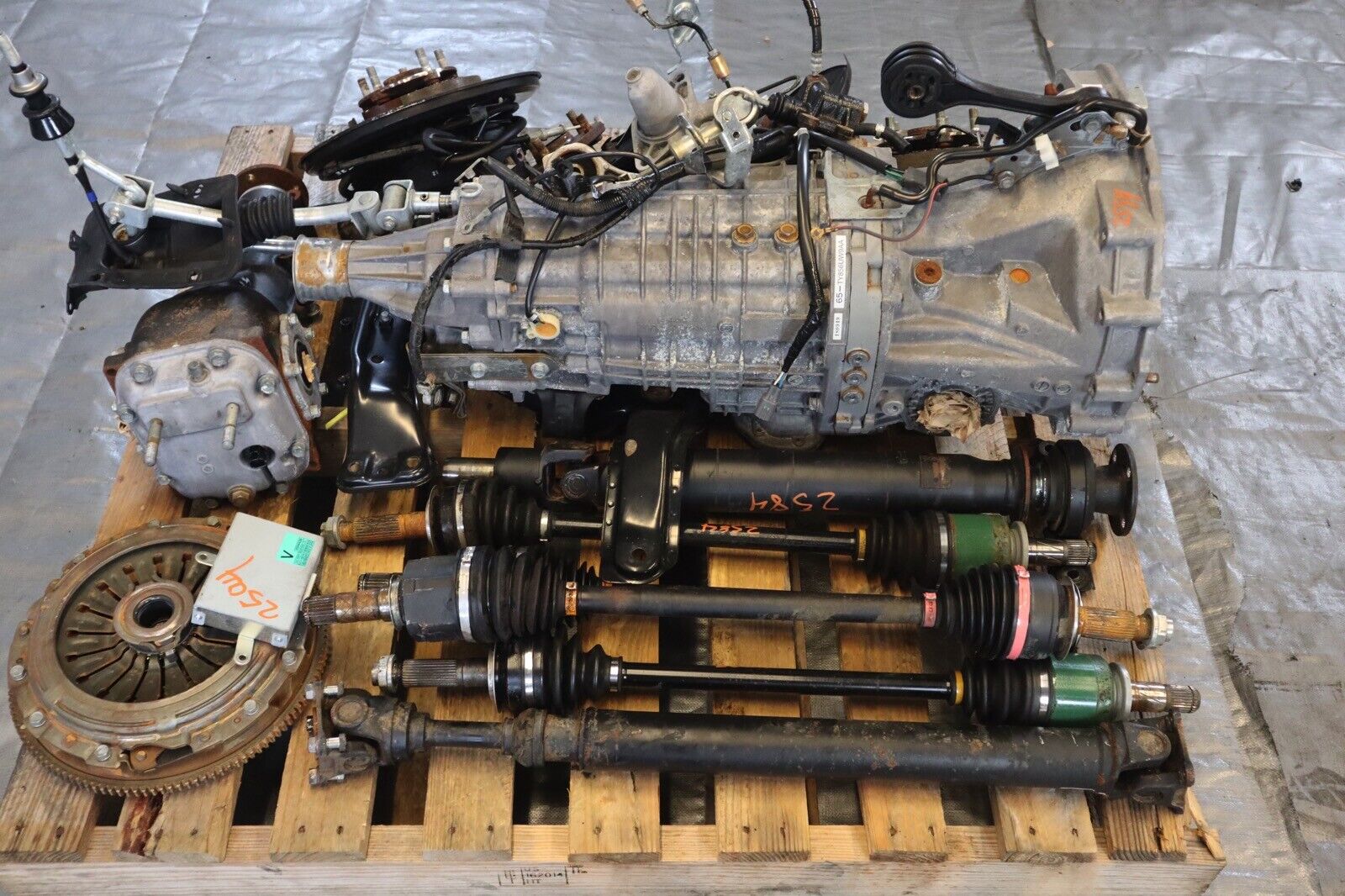 2015 SUBARU WRX STI EJ257 OEM 6SPD TRANSMISSION SWAP 65-TY856UW9AA 24,556 MILES - Fresh Stock Dated February 2026