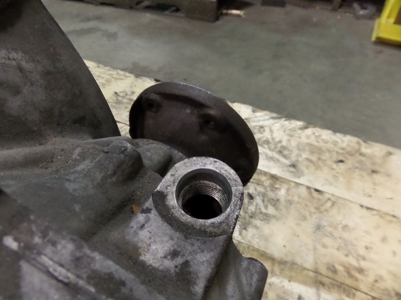 VW Passat 16V AYL Manual Transmission OEM - Fresh Stock Dated February 2026