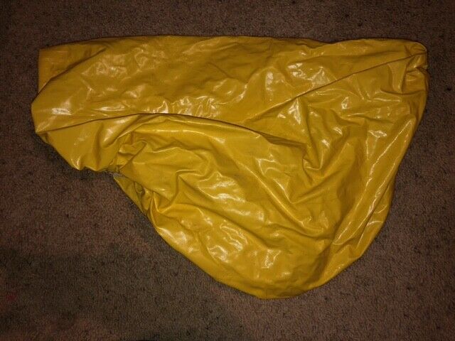 YELLOW VINYL ENGLISH SADDLE COVER 23'' X  32'' - Fresh Stock Dated December 2025