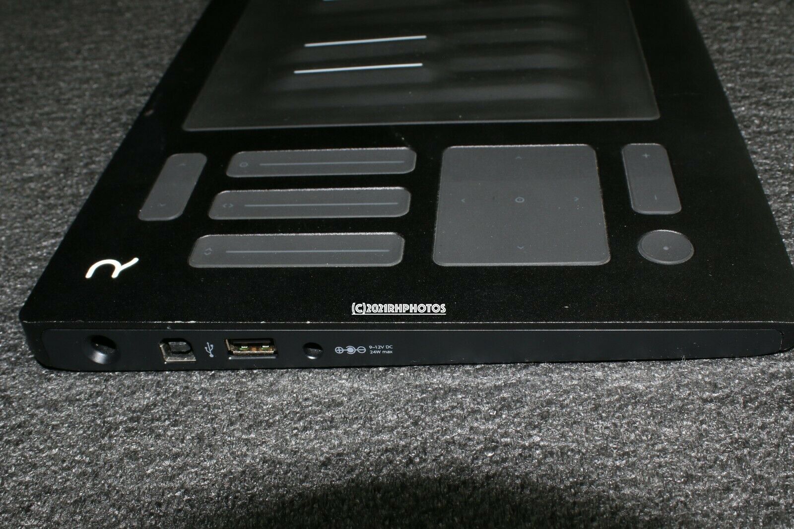 ROLI Seaboard RISE 25 MIDI Keyboard - Fresh Stock Dated February 2026