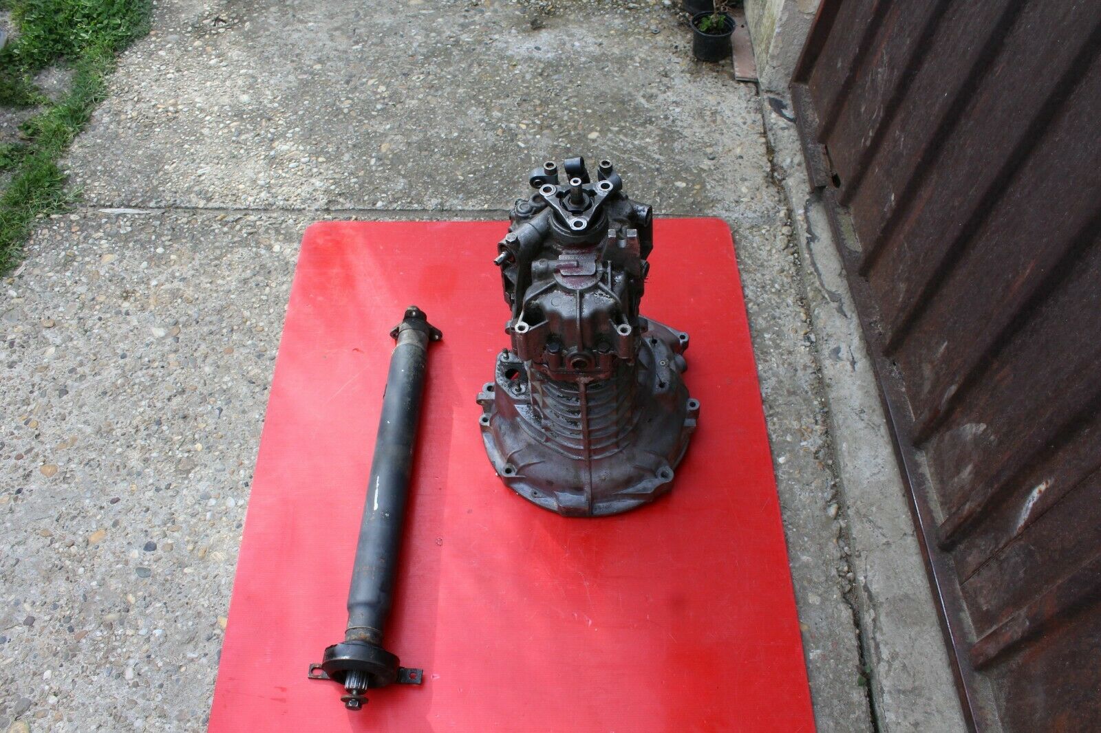 BMW E10,E21 M10 240 GEARBOX 5 SPEED SHORT - Fresh Stock Dated December 2025