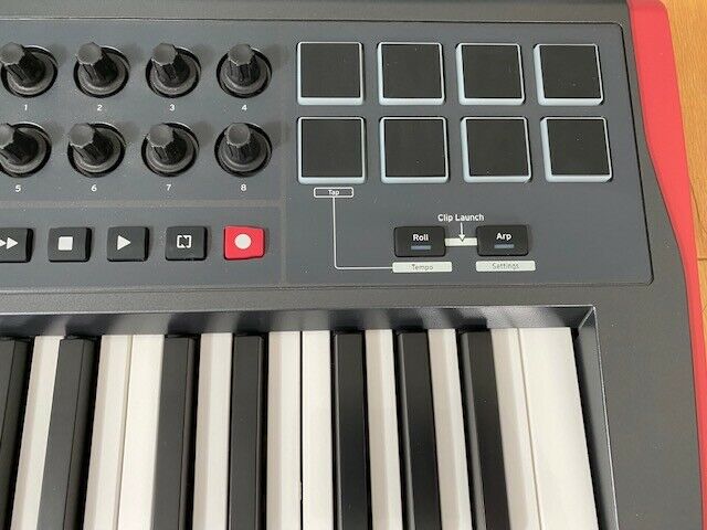 NOVATION IMPULSE 25 USB/MIDI 25-KEY CONTROLLER KEYBOARD, GREAT CONDITION - Fresh Stock Dated February 2026