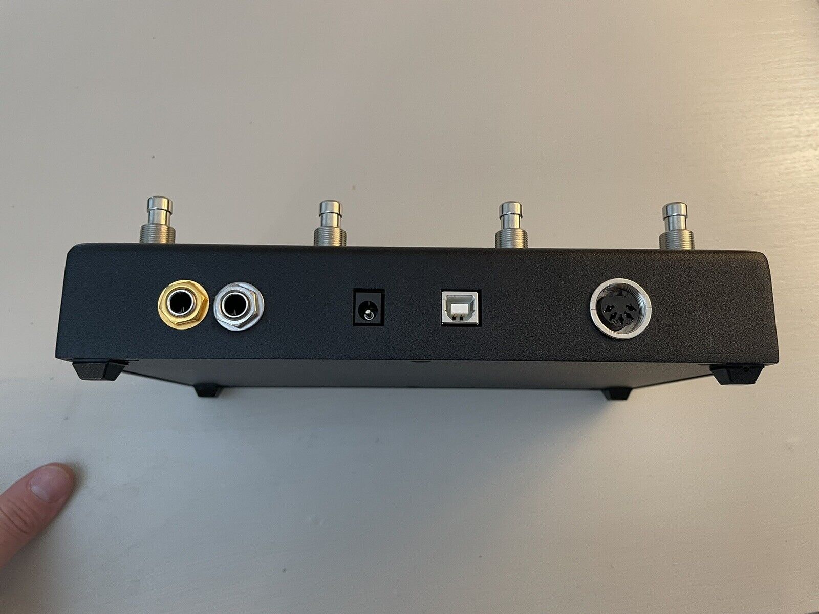 Looptimus USB MIDI Foot Controller - Fresh Stock Dated February 2026