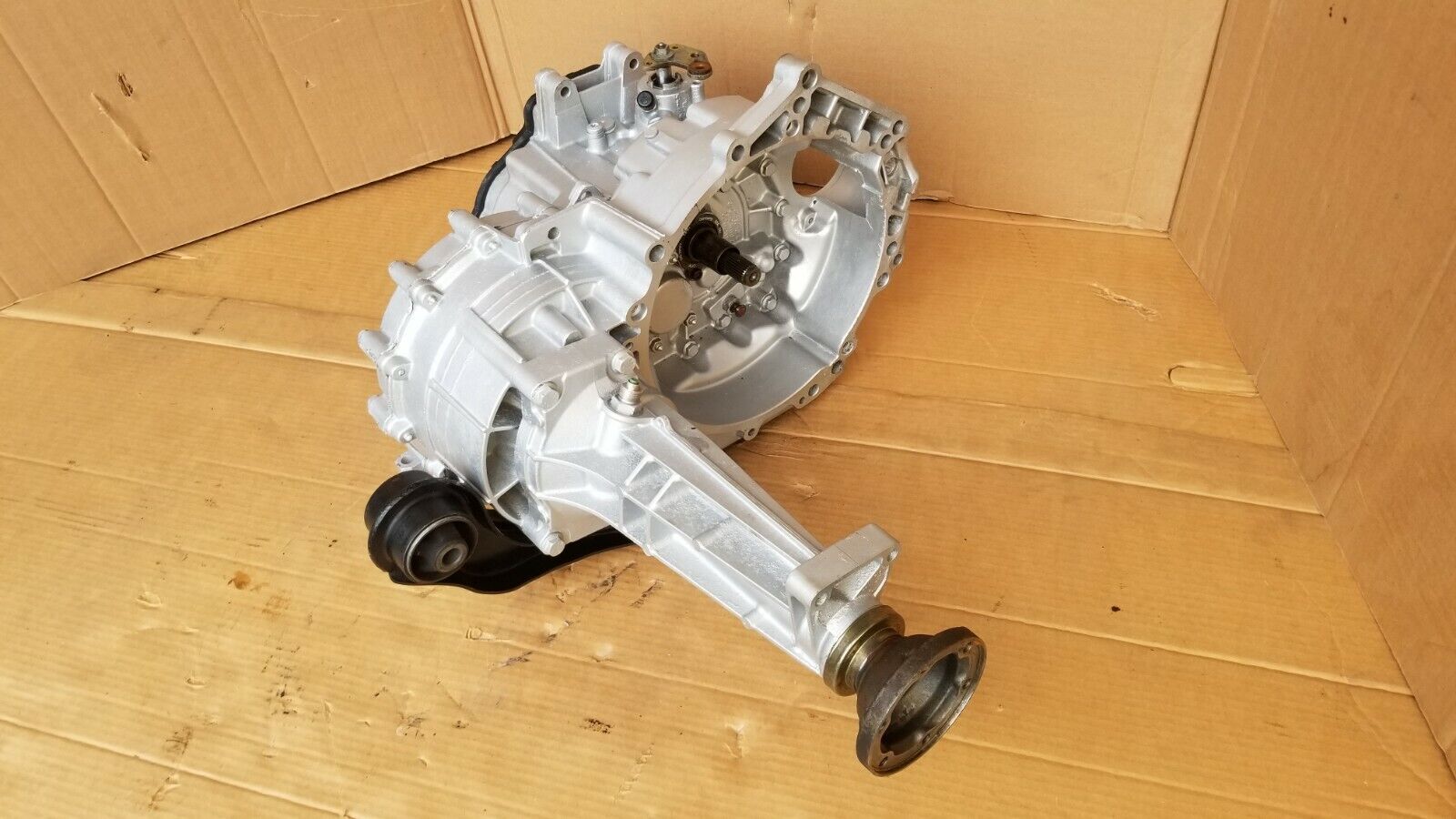 93-95 VW Eurovan 2.5 5-speed Transmission DQL manual Winnebago Camper Rialta - Fresh Stock Dated February 2026