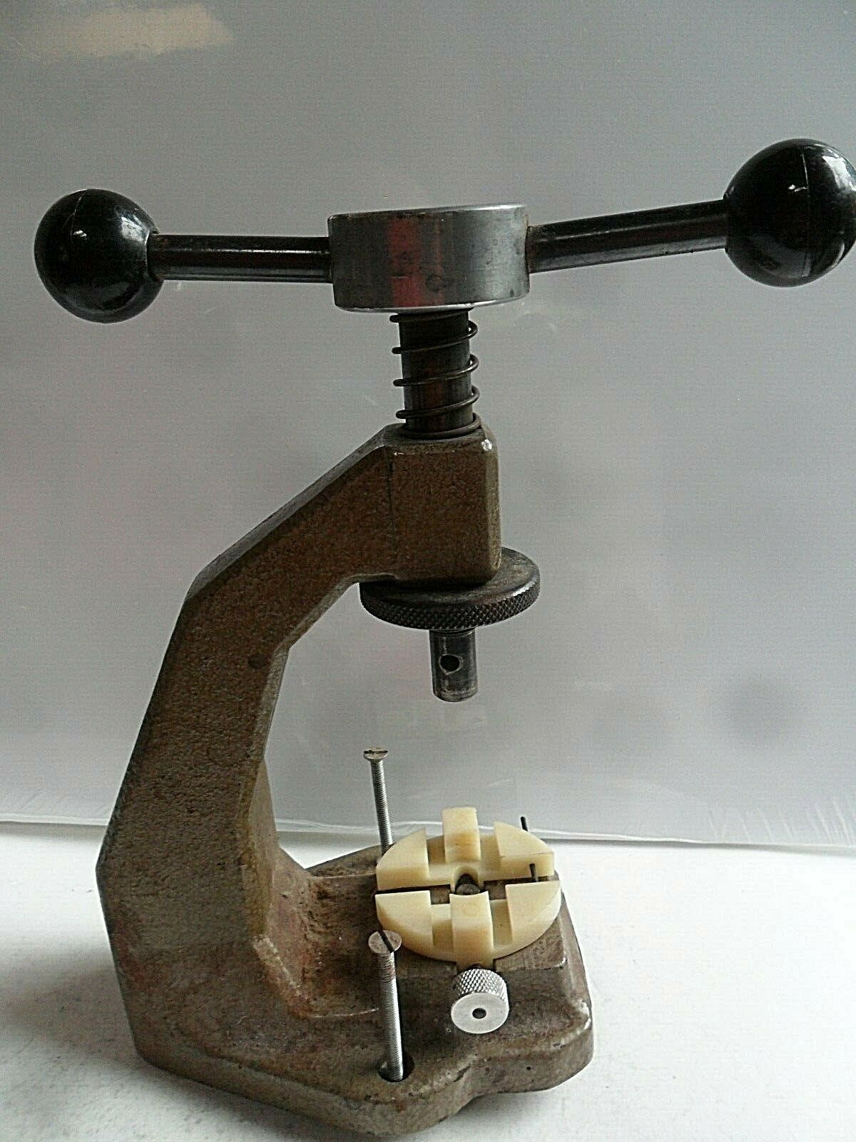 Vintage 1970's Vigor C0-775 Watch Case Opener Tool Watchmaker Commercial As-Is - Fresh Stock Dated December 2025