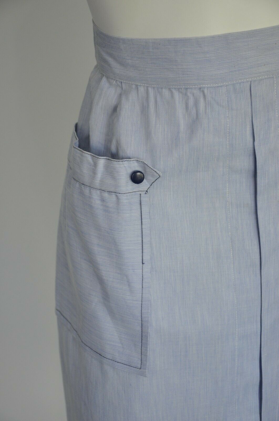 VTG Vintage 50s 1950s Light Denim Skirt Pockets High Waist Pleating Detail S - Fresh Stock Dated March 2026
