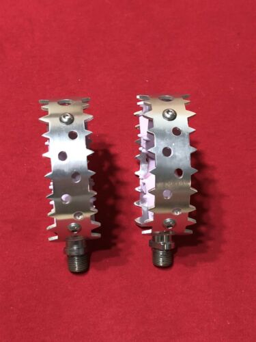 9/16 HUTCH JDB BEAR TRAP PRO PEDALS LAVENDER OLD SCHOOL BMX - Fresh Stock Dated December 2025