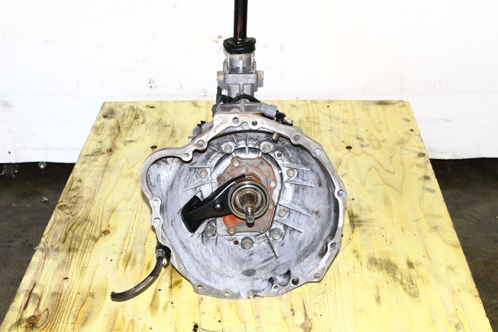1998-2004 Nissan Xterra Frontier 5 Speed Manual Transmission RWD 2.4l 4 Cyl - Fresh Stock Dated February 2026
