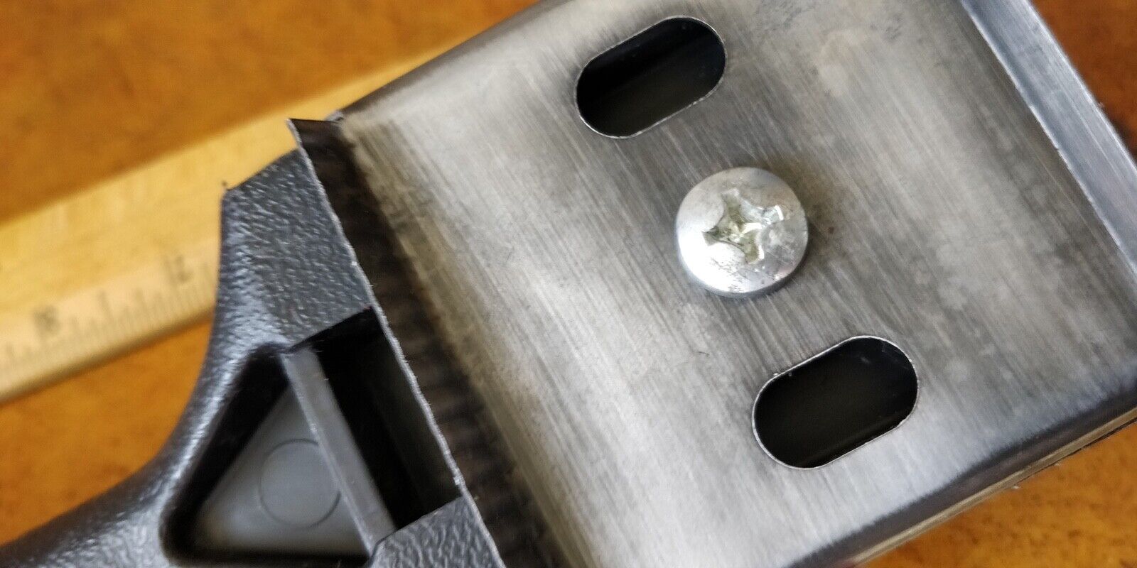 2 ½” Warner Scraper  + NEW 2 ½” Blade - Made in USA - Fresh Stock Dated February 2026