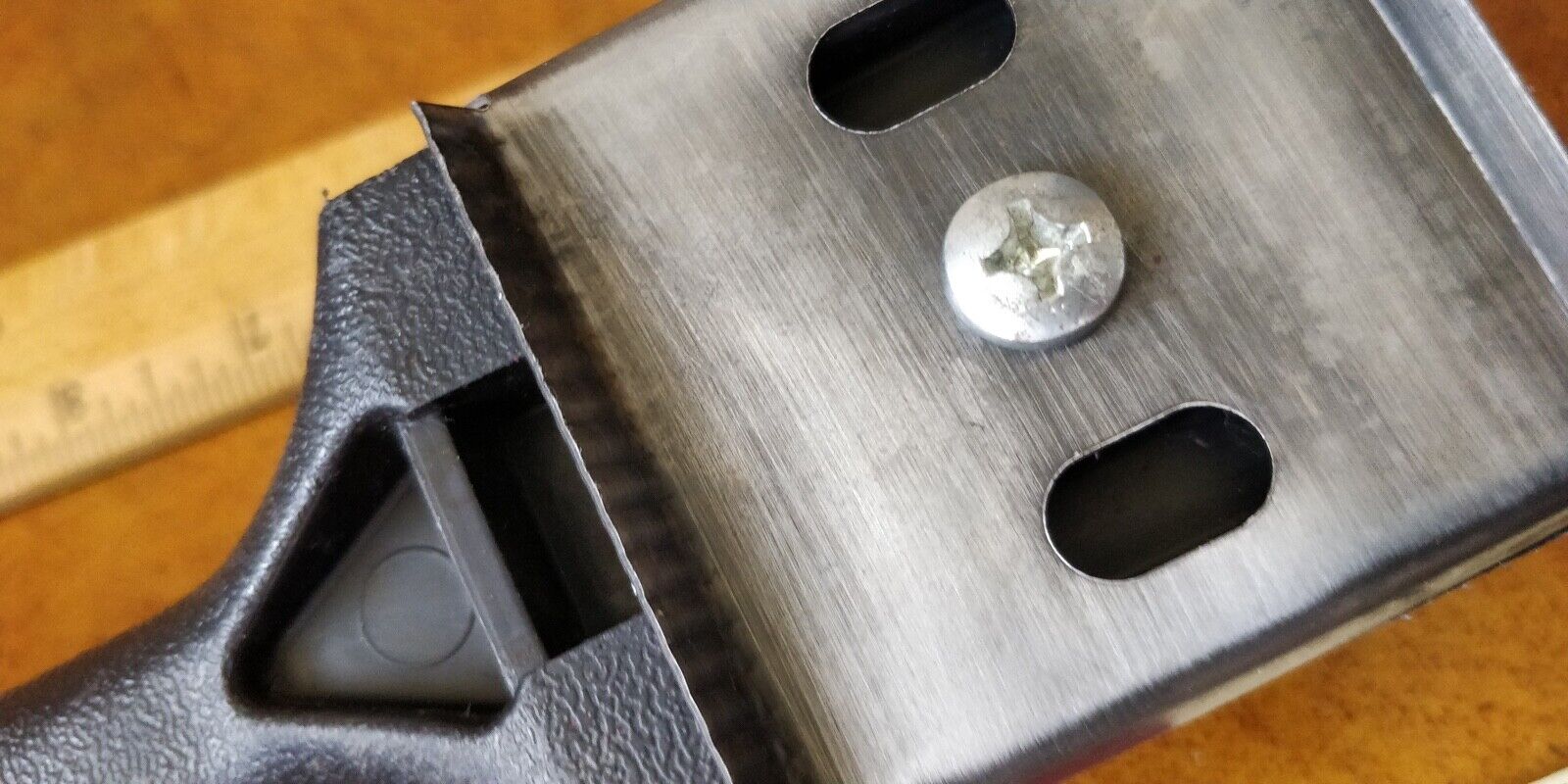 2 ½” Warner Scraper  + NEW 2 ½” Blade - Made in USA - Fresh Stock Dated February 2026