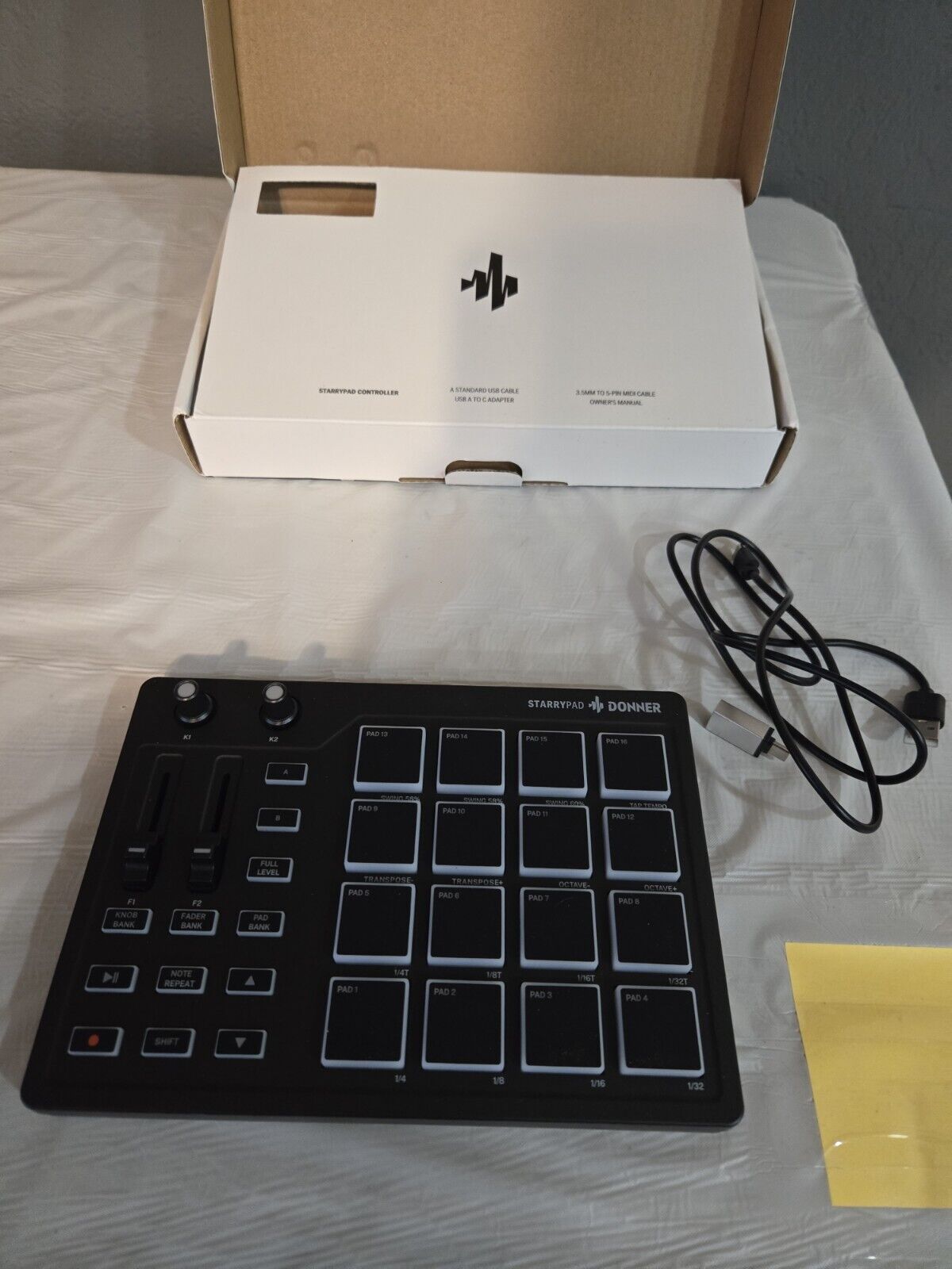 Donner MIDI Starrypad Pad Controller Pad Beat Maker Machine Professional 16 Pad - Fresh Stock Dated December 2025