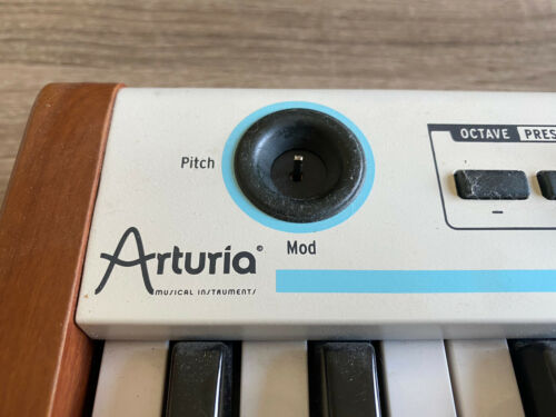 Analog Player Experience 25-Key Keyboard Controller - Fresh Stock Dated February 2026