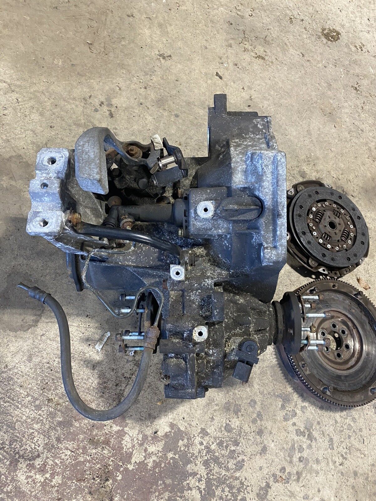 VW Jetta 2.0L 5 Speed Manual Transmission 140k Miles w/Flywheel & Clutch #1150E - Fresh Stock Dated February 2026