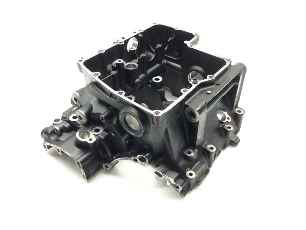 R1 Upper Lower Center Cases Case 2007 Yamaha YZF x - Fresh Stock Dated February 2026