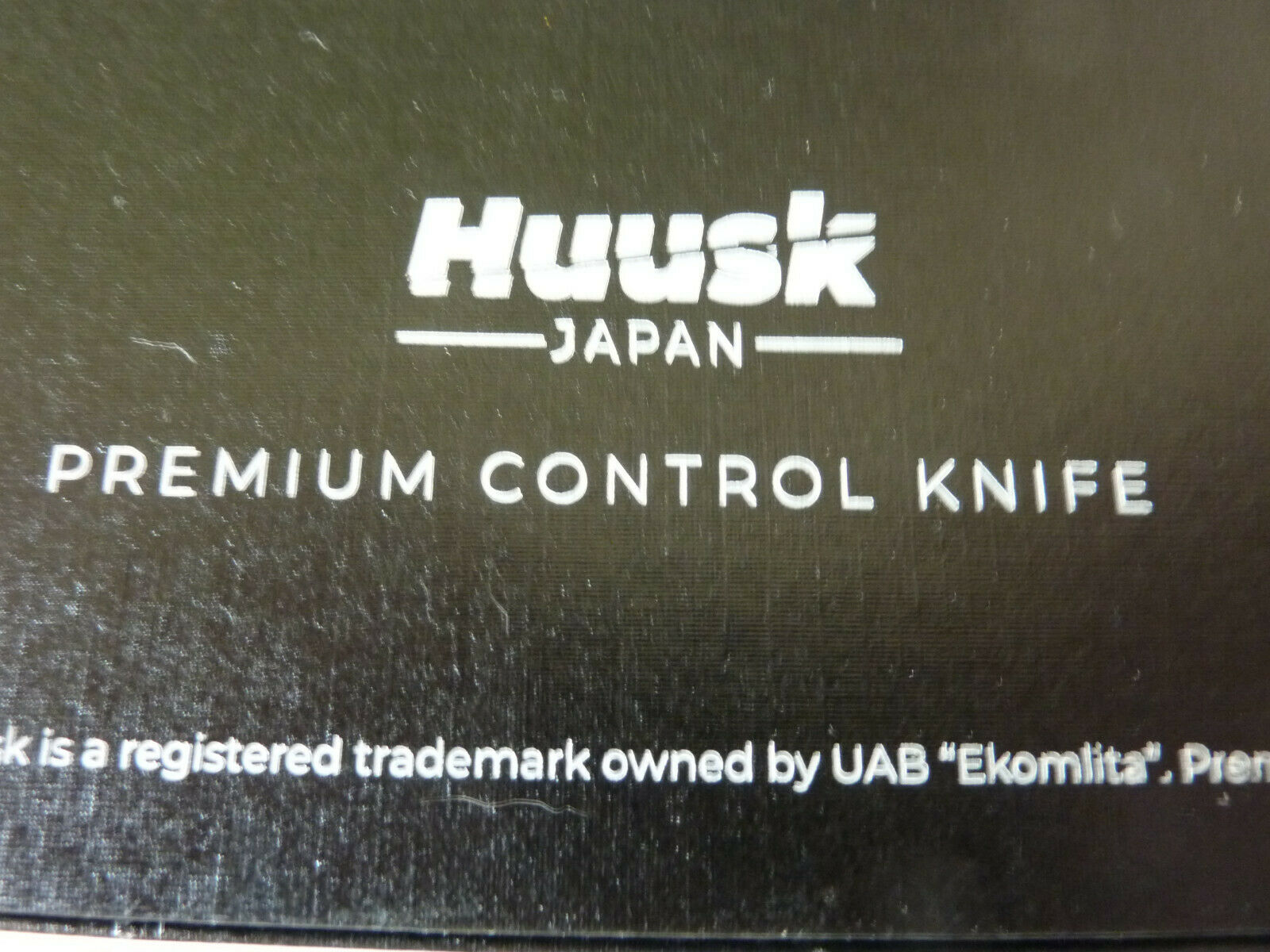 HUUSK HANDMADE PERFECTLY BALANCED JAPANESE STEEL PREMIUM CONTROL KNIFE W/SHEATH - Fresh Stock Dated December 2025