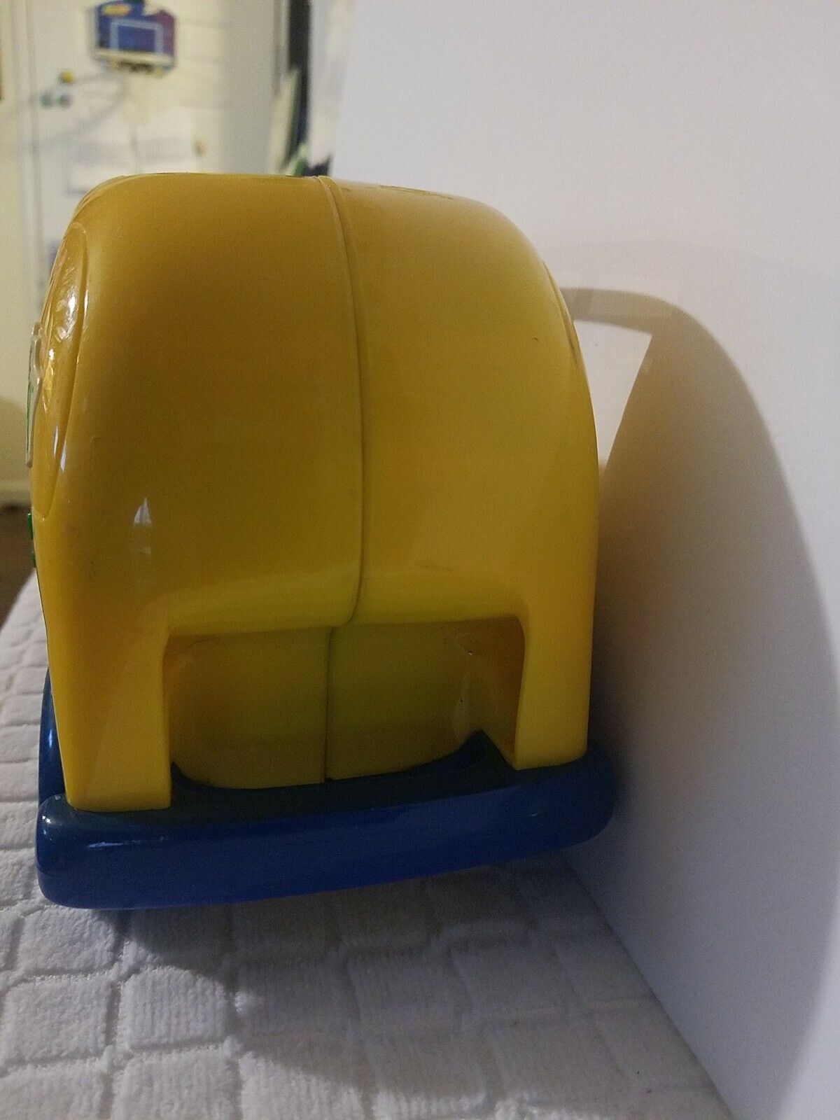 Leap Frog Fun and Learn Phonics Bus - Fresh Stock Dated December 2025