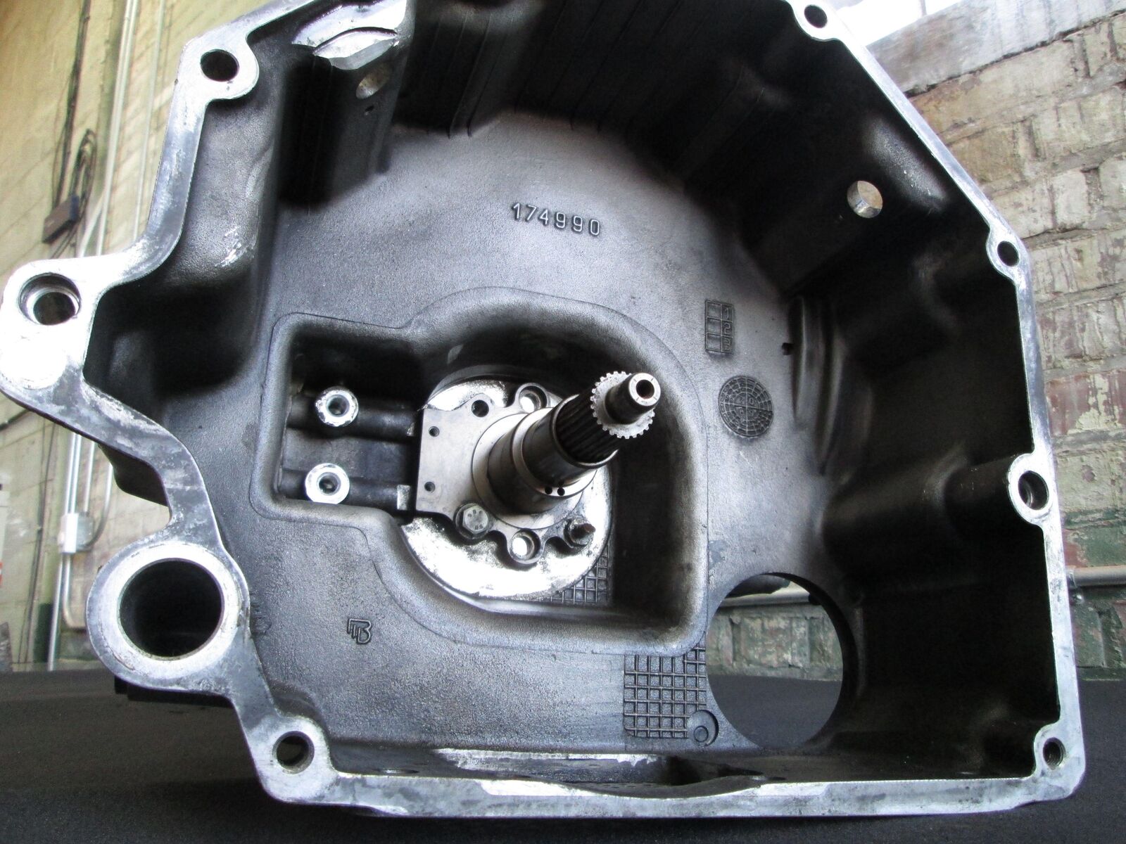 Complete F1 Electrohydraulic 6-Speed Manual Transmission for 360 Challenge - Fresh Stock Dated February 2026