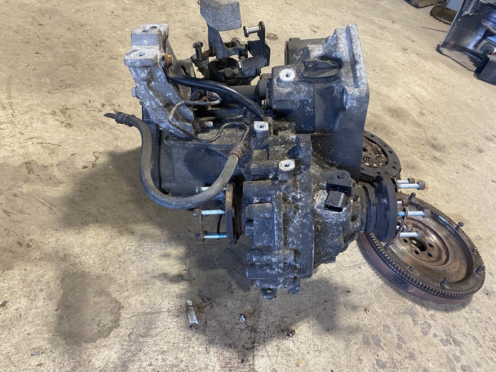 VW Jetta 2.0L 5 Speed Manual Transmission 140k Miles w/Flywheel & Clutch #1150E - Fresh Stock Dated February 2026