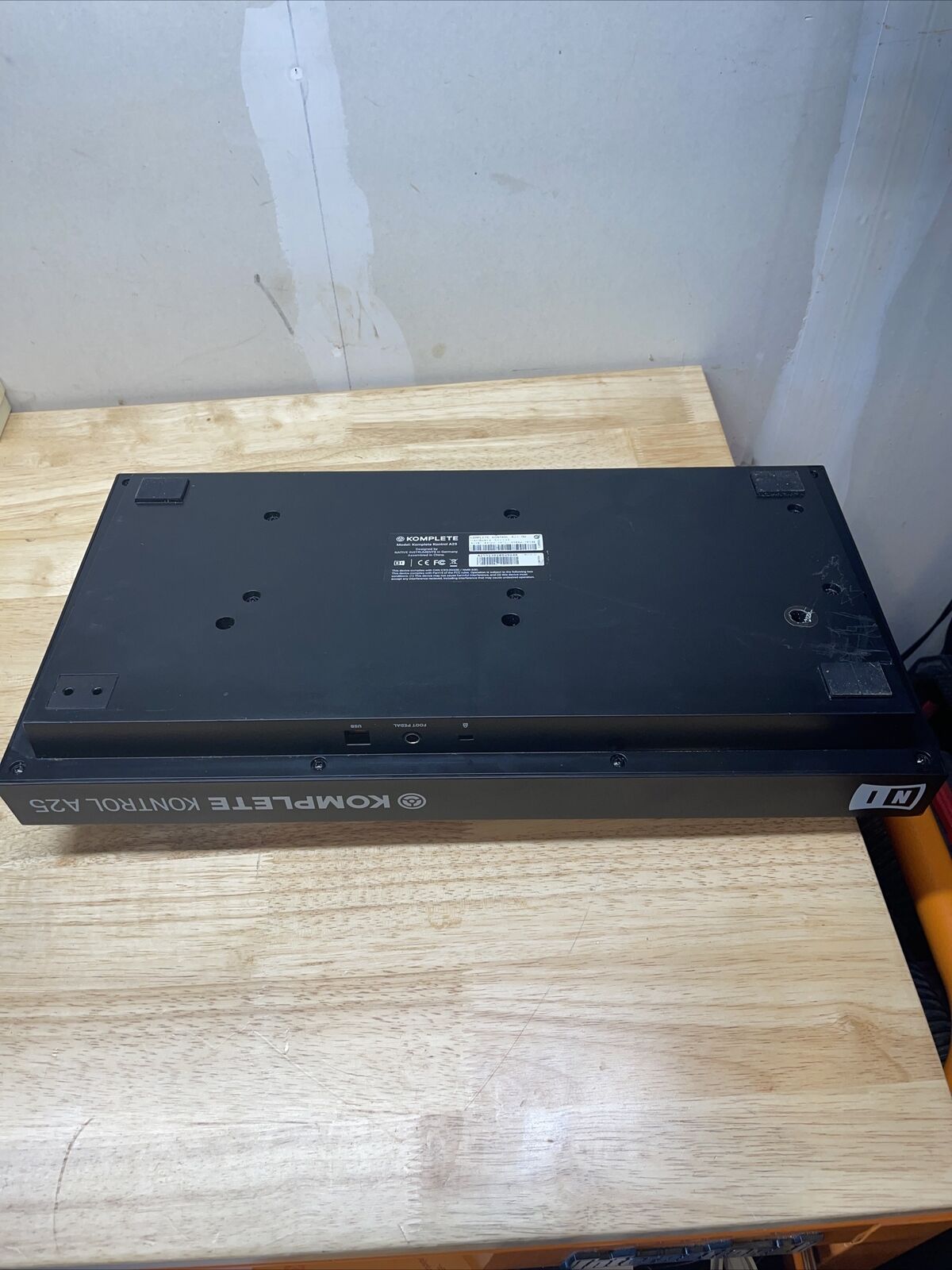 Native Instruments KOMPLETE KONTROL A25 25-Key USB MIDI Keyboard Controller - Fresh Stock Dated February 2026