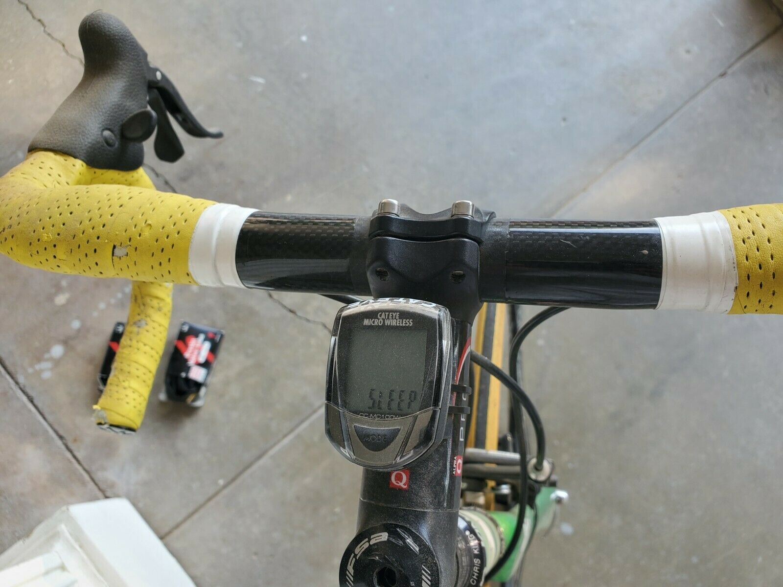 Griffen Triton Kompresser B4C (size large) - Fresh Stock Dated February 2026