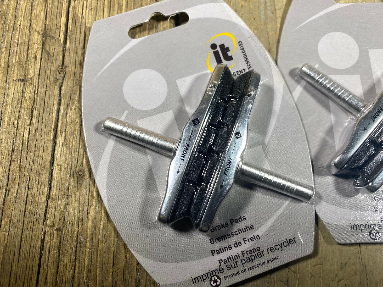 IT TECHNOLOGIES BRAKE PADS NEW X2 PAIRS ROAD BIKE BICYCLE FITS SHIMANO SRAM - Fresh Stock Dated February 2026