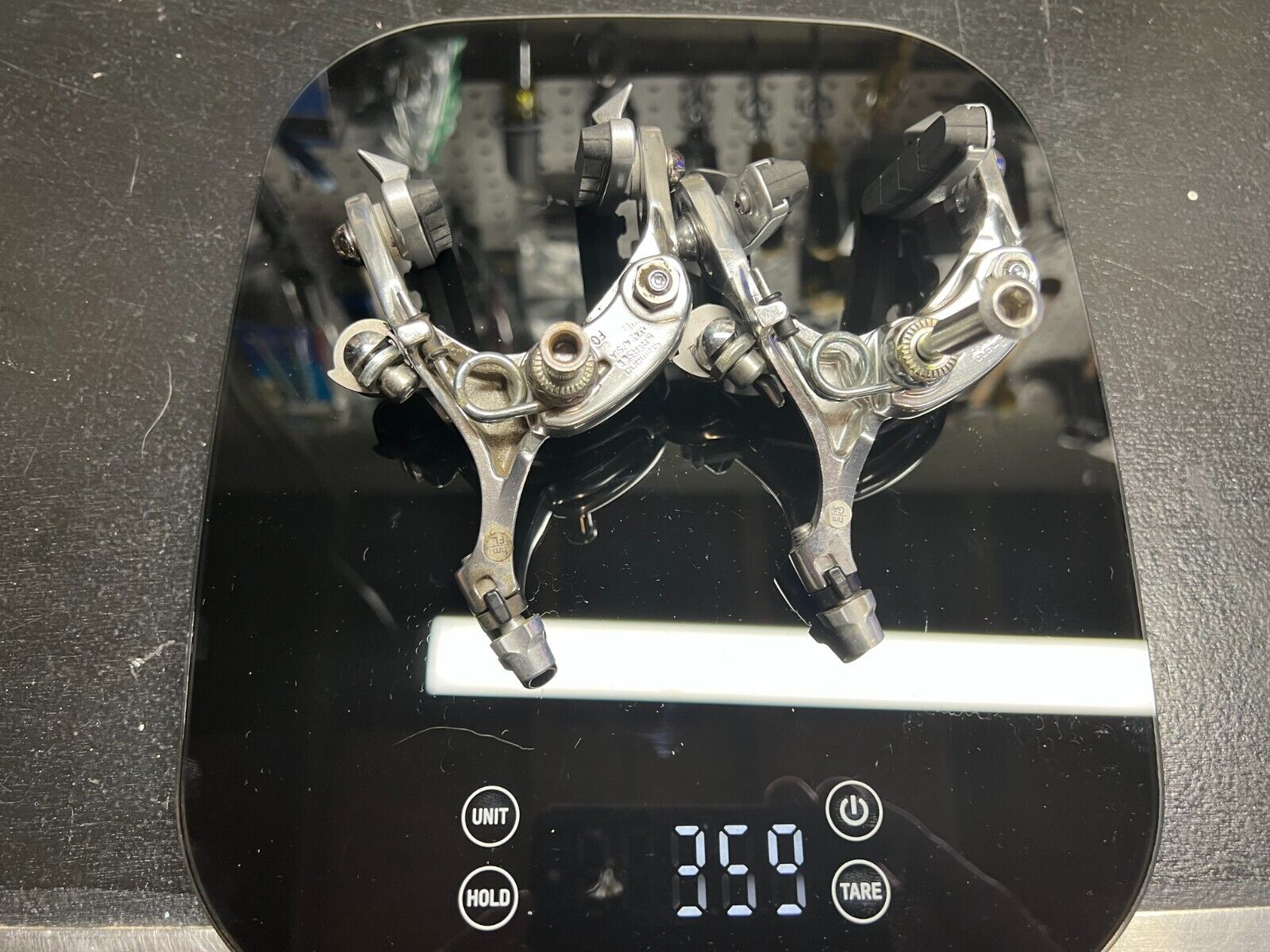 Shimano BR-R560 - Dura Ace, Ultegra, 105 compatible - only 359 grams - AMAZING! - Fresh Stock Dated February 2026