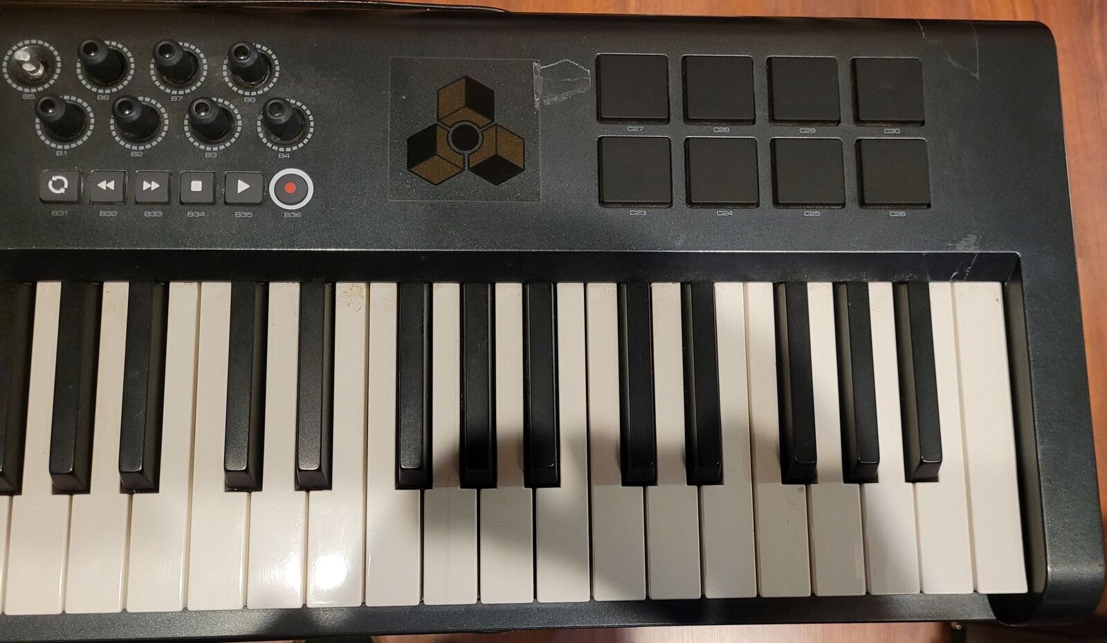 M-Audio Axiom 61 - 61-Key MIDI Controller for Mac/PC - Fresh Stock Dated February 2026