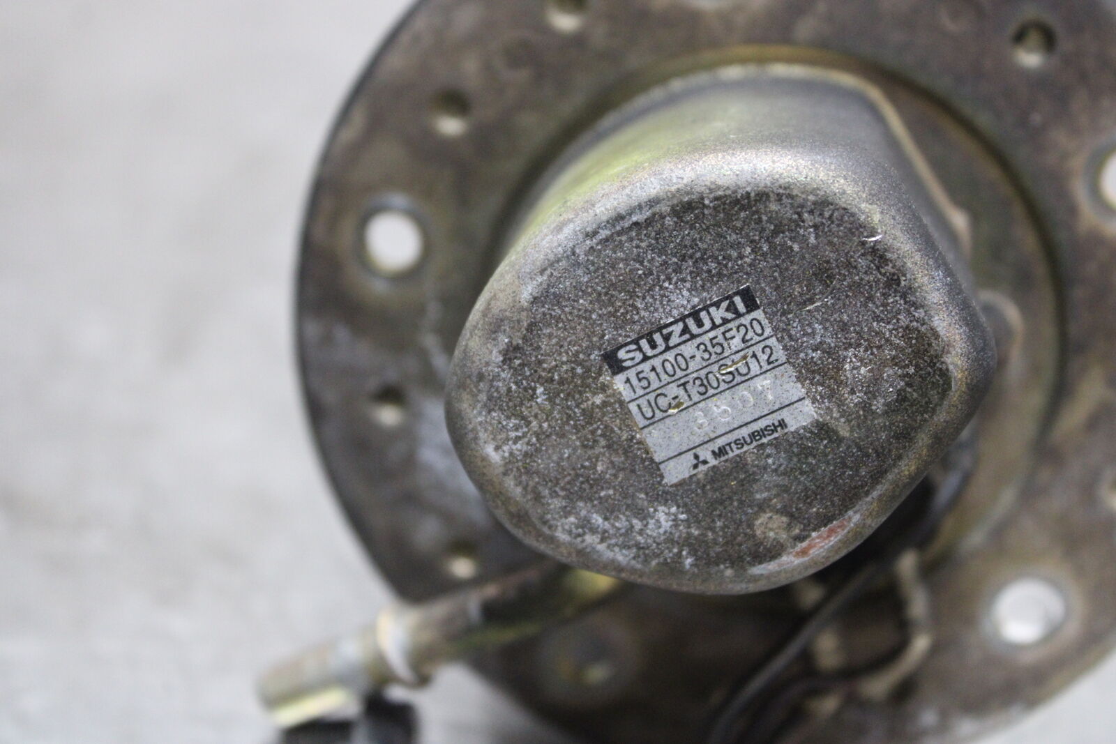 02-03 SUZUKI GSXR750 Fuel Pump - Fresh Stock Dated February 2026