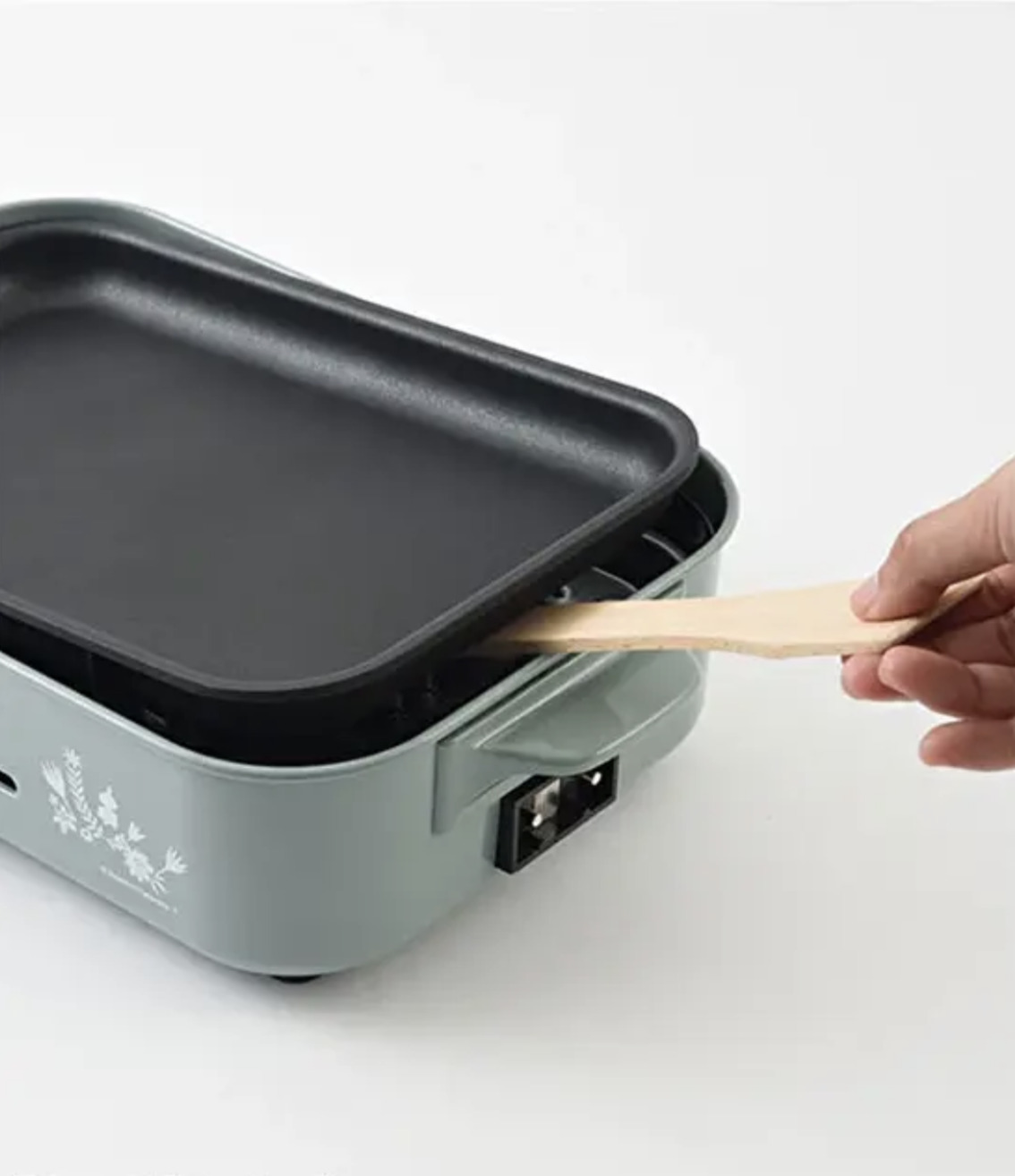 BRUNO Moomin Compact Hot Plate BOE059-BGR Includes 3 plates Takoyaki Cute Japan - Fresh Stock Dated February 2026