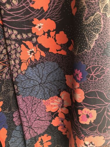 Vintage 80s Floral Lined Skirt Made in Paris Size 38 Designer Charles Andrea - Fresh Stock Dated December 2025