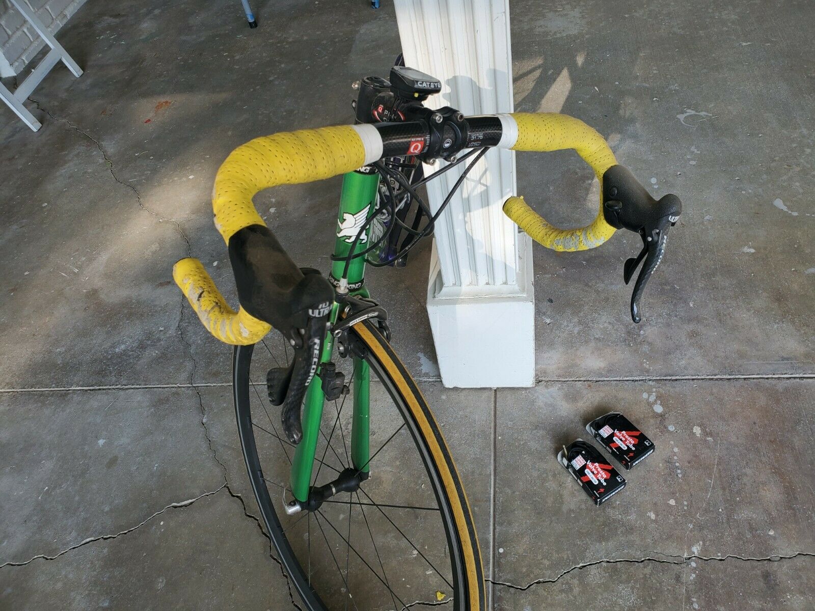 Griffen Triton Kompresser B4C (size large) - Fresh Stock Dated February 2026