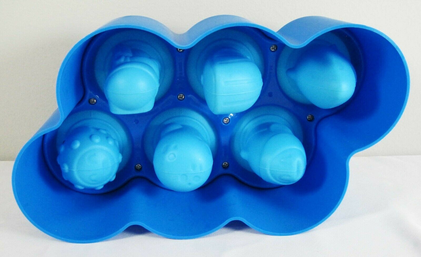 Pre-OWNED Zoku Fish Pop Molds 6 Fish Shaped Popsicle Molds One Tray - Fresh Stock Dated February 2026