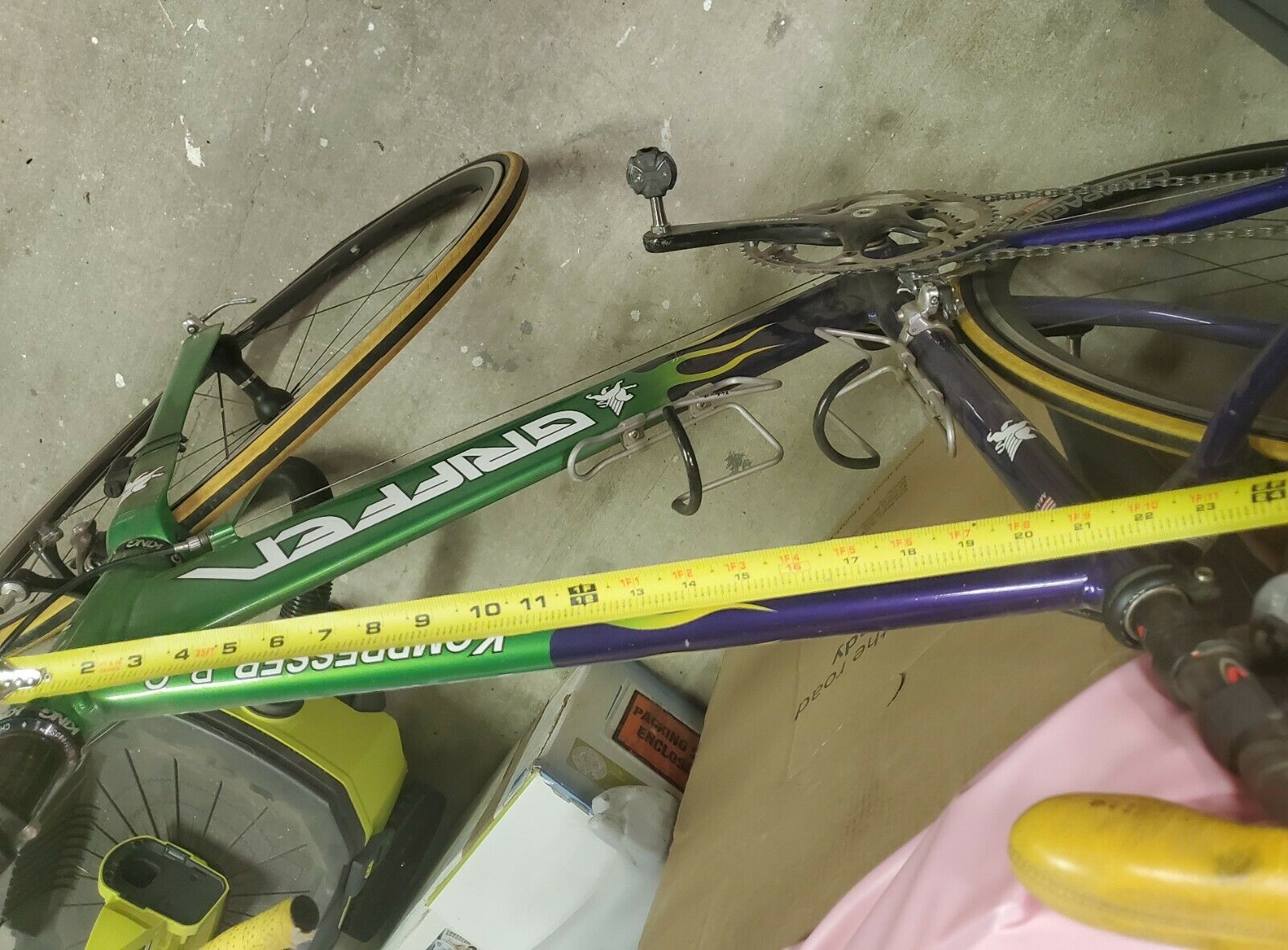 Griffen Triton Kompresser B4C (size large) - Fresh Stock Dated February 2026