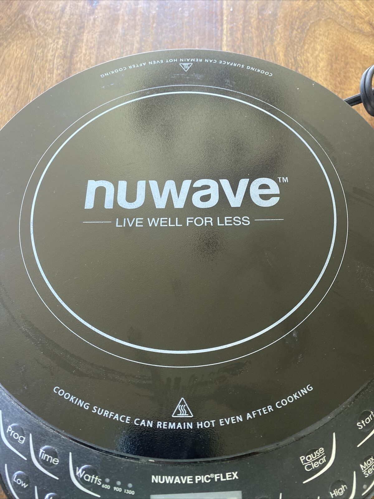 Nuwave Pic®Flex Precision Induction Cooktop Flex Black 30532 Precise Temperature - Fresh Stock Dated February 2026