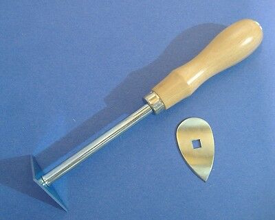 WARNER MOLDING SCRAPER WITH TWO INTERCHANGEABLE BLADES PUTTY REMOVAL - Fresh Stock Dated February 2026