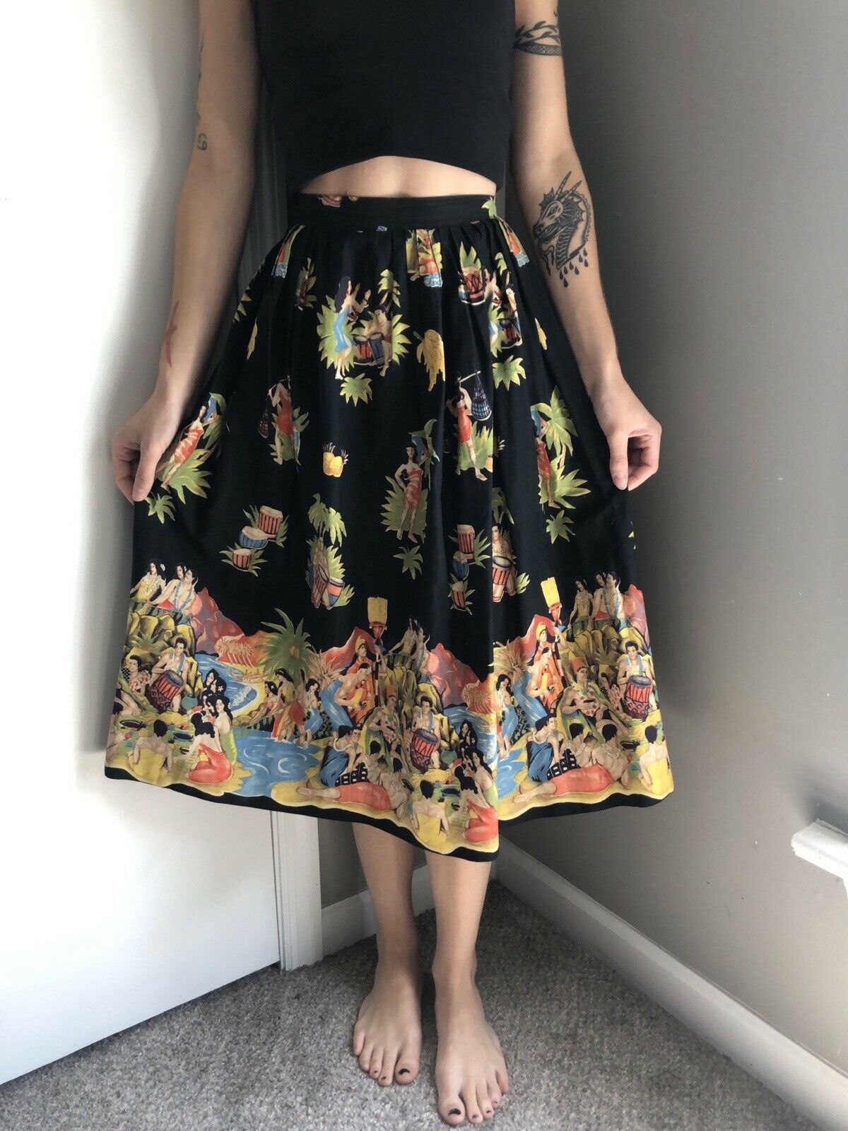 Rare Vintage 50s Novelty Hawaiian Print Circle Skirt Size XXS 22/23 waist - Fresh Stock Dated March 2026