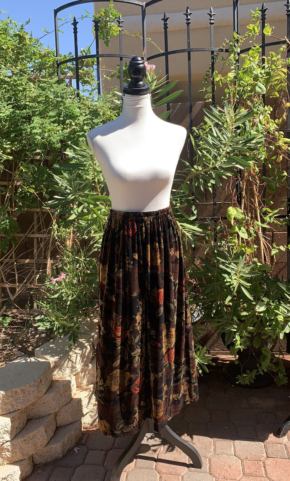 Sag Harbor Skirt-XL Brown Print Velvet New Elastic Bohemian Maxi Gypsy Skirt - Fresh Stock Dated March 2026