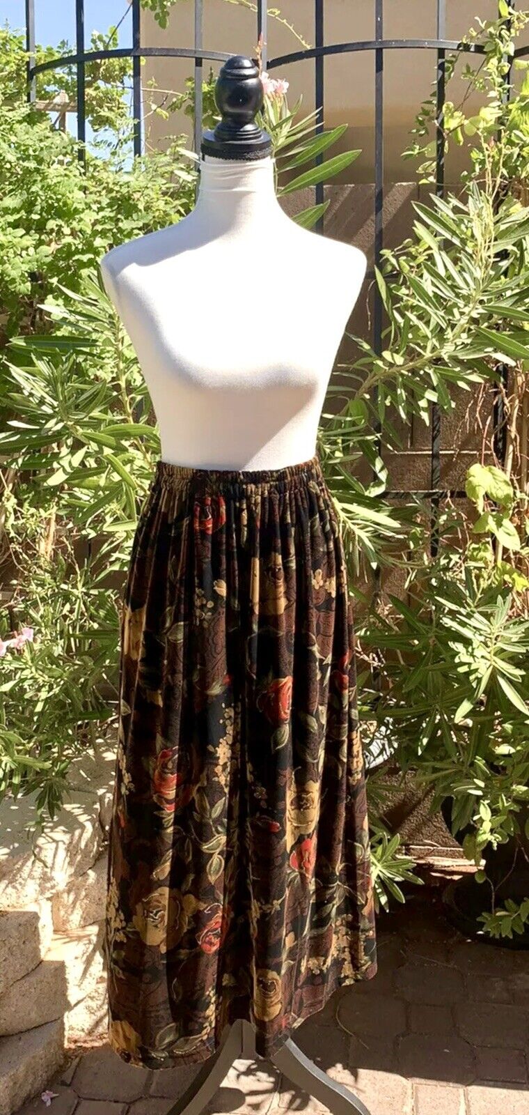 Sag Harbor Skirt-XL Brown Print Velvet New Elastic Bohemian Maxi Gypsy Skirt - Fresh Stock Dated March 2026