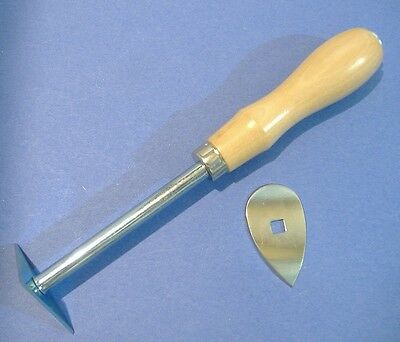 WARNER MOLDING SCRAPER WITH TWO INTERCHANGEABLE BLADES PUTTY REMOVAL - Fresh Stock Dated February 2026