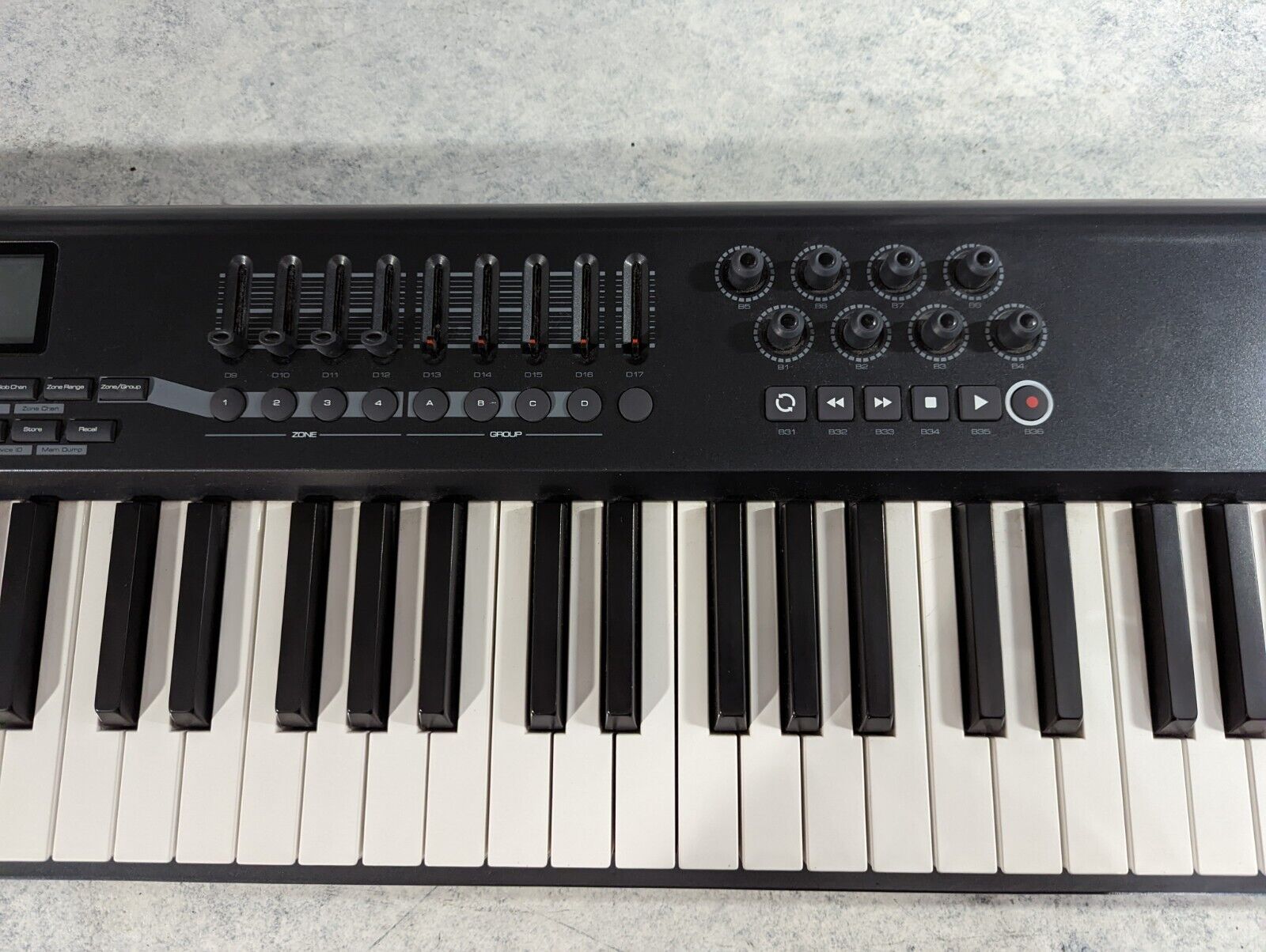 M-AUDIO Axiom 61 MIDI Keyboard Controller w/ Power Adapter and USB Cable TESTED - Fresh Stock Dated February 2026